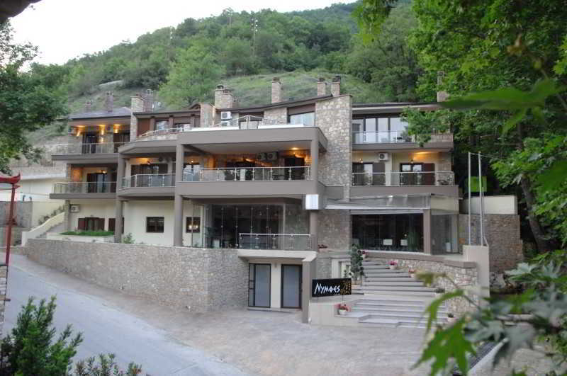 Nymfes Hotel Loutraki  Exterior photo
