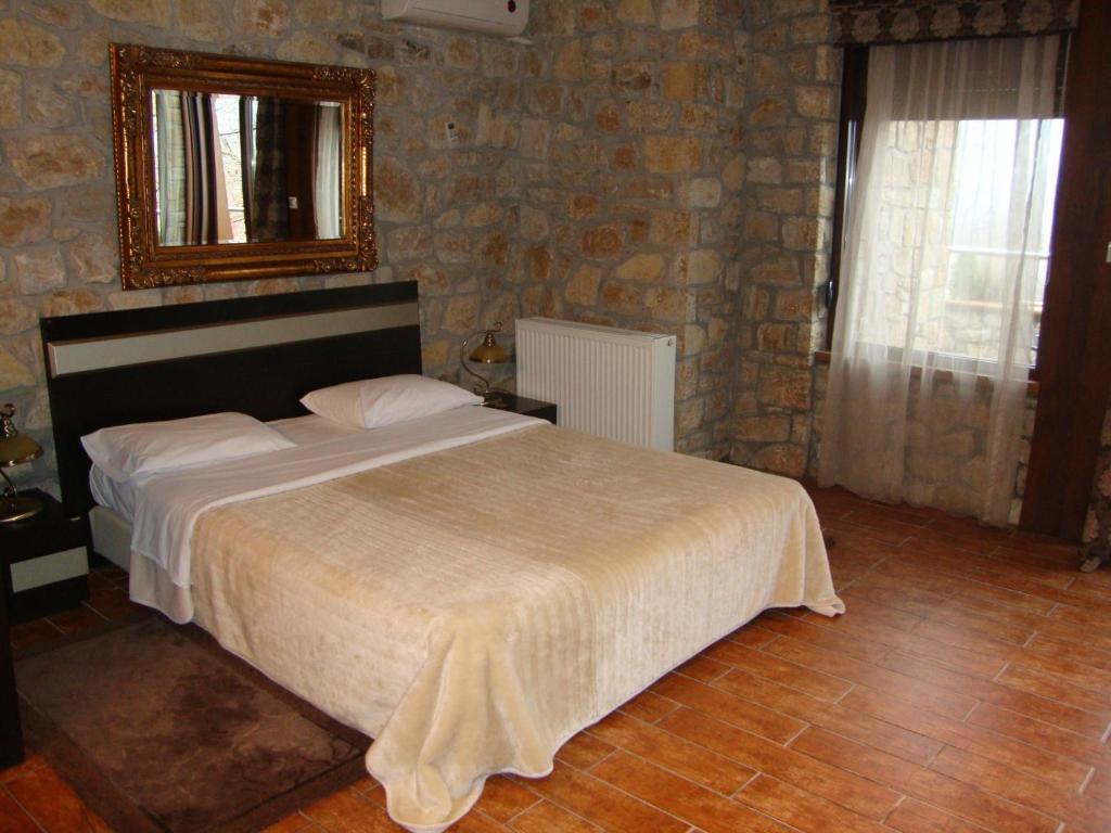 Nymfes Hotel Loutraki  Room photo